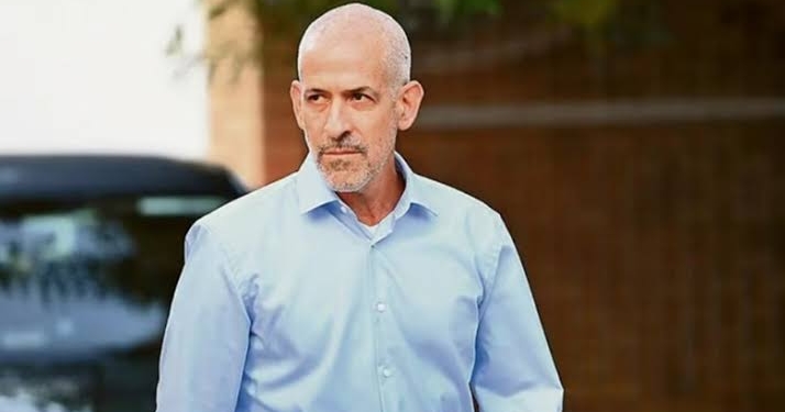 فرقاء تل أبيب .. إفادات قضائية ودعوات للتنحى