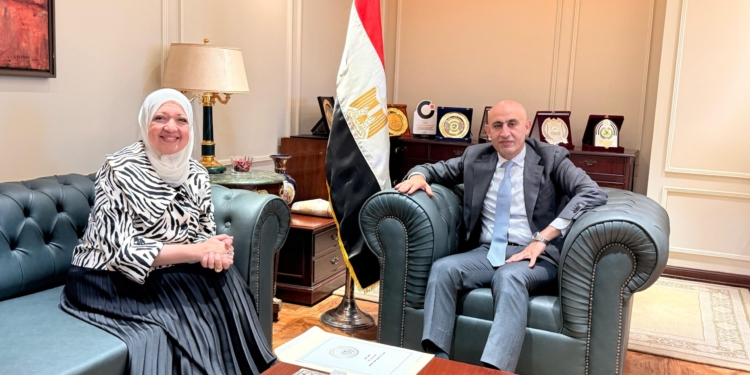 إطلاق اختبارات التوجيه والإرشاد المهني لخريجي الإعدادية والثانوية