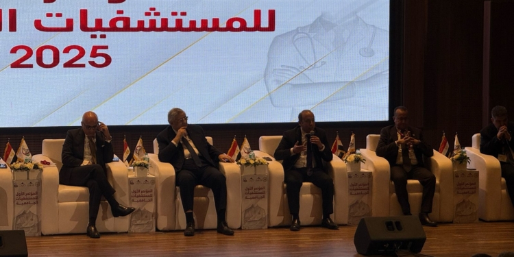 عميد طب قصر العيني: رواتب مديري المستشفيات تترواح ما بين 30 إلى 50 ألف جنيه