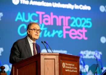 د/ احمد دلال رئيس الجامعة الامريكية