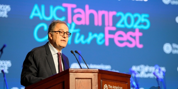 د/ احمد دلال رئيس الجامعة الامريكية