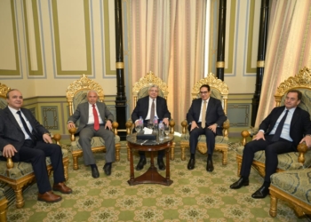 نخبة من كبار اطباء الاورام فى مصر