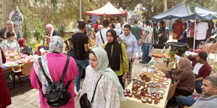 جامعة هليوبوليس تنظم مهرجان بهجة ابريل )