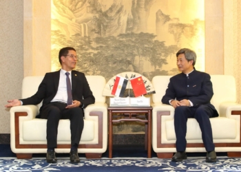 رئيس جامعة بنها يلتقى رئيس جامعة وسط الصين الزراعية