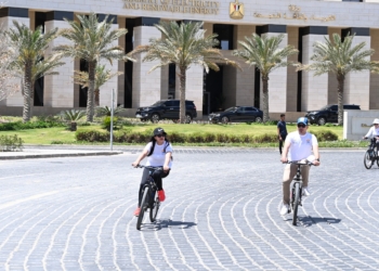 وزير الشباب والرياضة يطلق شارة بدء ماراثون دراجات جامعة 6 أكتوبر بالعاصمة الإدارية الجديدة