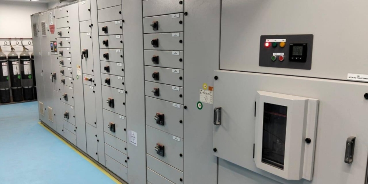 بتكلفة 64 مليون جنيه.. قصر العيني: إنشاء محطة كهرباء جديدة بمستشفى أبو الريش المنيرة