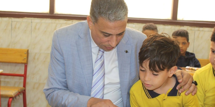 تشكيل لجنة لحل مخالفات مدرسة ثانوي صناعي بالجيزة