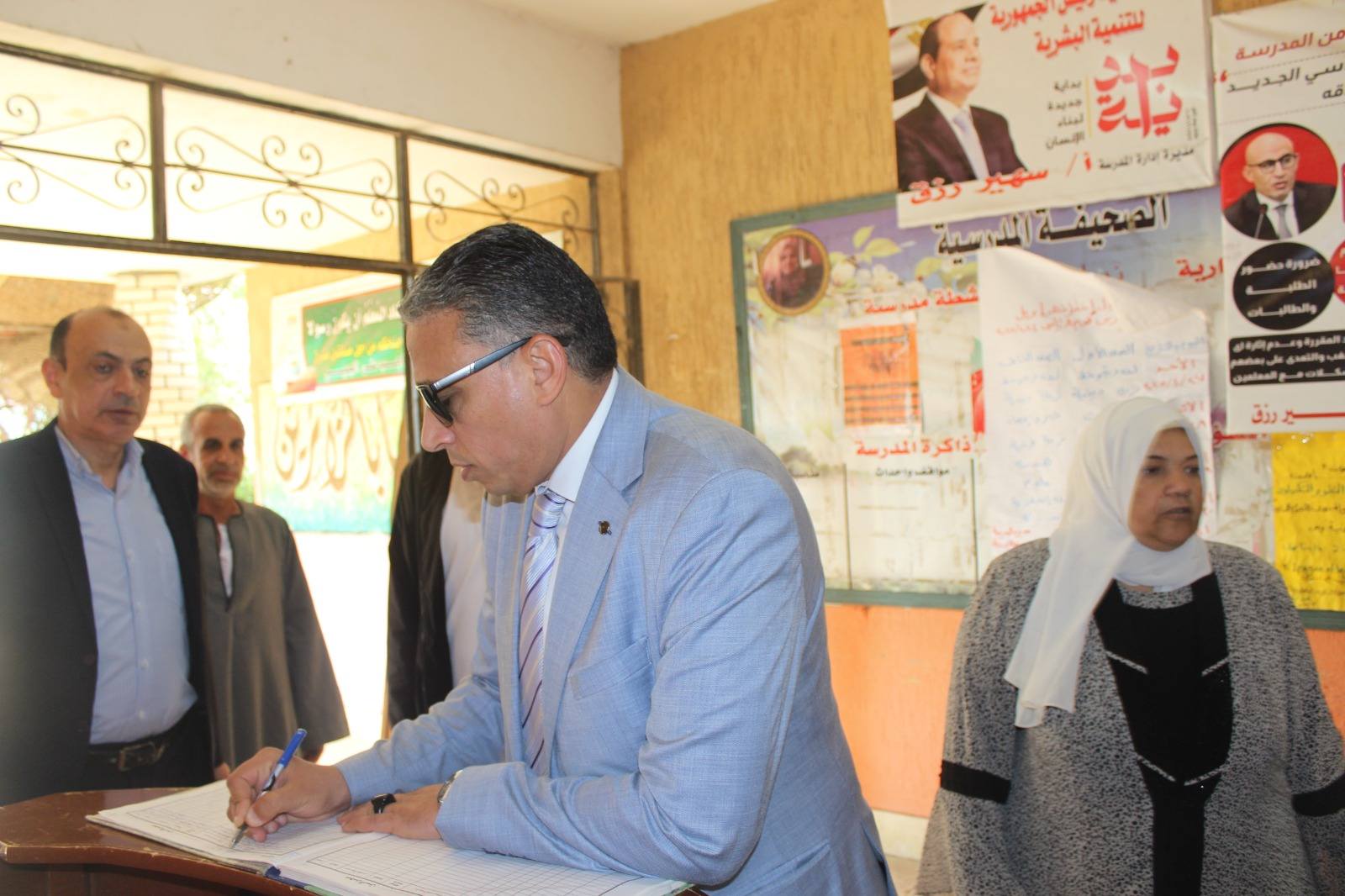 تشكيل لجنة لحل مخالفات مدرسة ثانوي صناعي بالجيزة