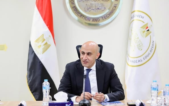 وزير التعليم يشدد: لن نسمح بالفوضى داخل اللجان.. والتعامل فوري مع أي تجاوز