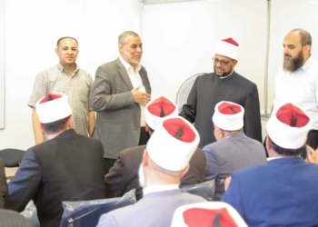 أمين البحوث الإسلامية يتفقد الدورة التدريبية لأكاديمية الأزهر العالمية للتدريب حول: (مهارات الفتوى العملية)
