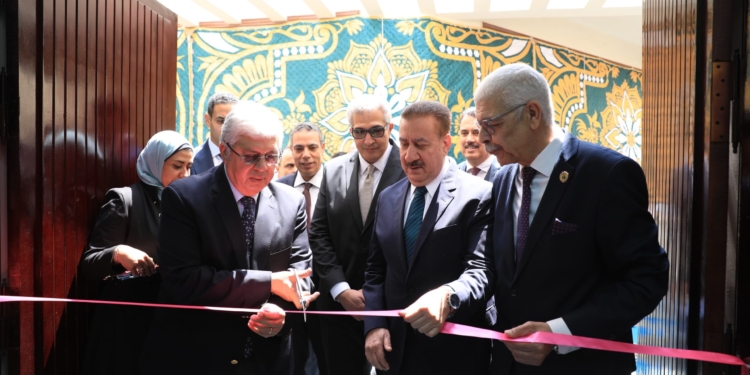 افتتاح مركز الاختبارات الإلكترونية بحقوق المنوفية