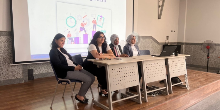 تطوير الذات والشخصية الايجابية بحلوان الأهلية