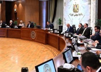 «عبداللطيف» يستعرض قرارات وخطوات التعامل مع التحديات التي تواجه العملية التعليمية