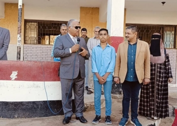 وكيل «التعليم» بالفيوم يحيل مدير مدرسة تجارية للتحقيق