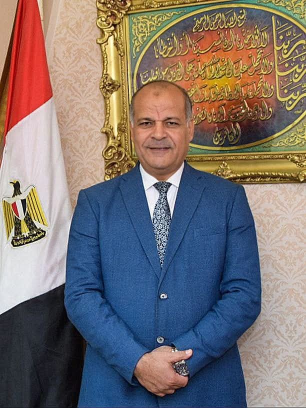 وكيل «التعليم» ببورسعيد يحذر من اصطحاب المحمول والأجهزة الإلكترونية بلجان الامتحانات