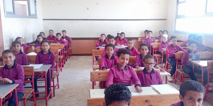 انطلاق امتحانات الترم الثاني لصفوف النقل بالسويس