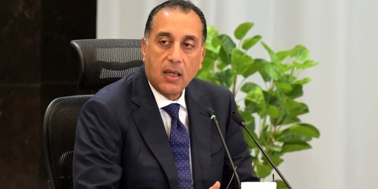 رئيس الوزراء يشهد فعاليات الاحتفال بمرور 123 عامًا على إطلاق خدمة الإسعاف في مصر