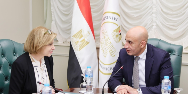 وزير التعليم: ادخال مبادئ البرمجة بالمناهج لمواكبة التطورات العالمية