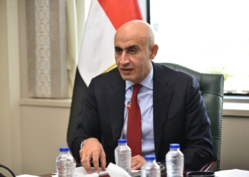 تسليم أرقام جلوس طلاب الثانوية العامة 2025 بالمدارس اليوم