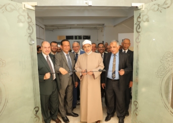 بالصور رئيس جامعة الأزهر يشيد بأعمال التجديد والتطوير التي شهدتها كلية التربية للبنين بالقاهرة