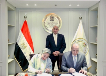 توقيع بروتوكول مع “التعليم أولًا” لرفع كفاءة معلمي المدارس الرسمية للغات 