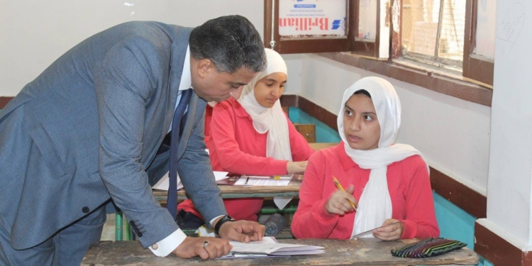 وكيل التعليم بالجيزة: لن نسمح بأي خلل بميزان العدالة التعليمية والامتحانات