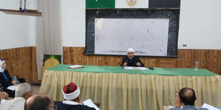 الشرقية الأزهرية تختتم الإستعدادات باجتماع رؤساء اللجان الشهادة الثانوية