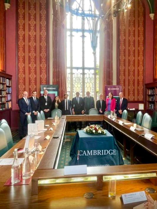 «التعليم» تتعاون مع Cambridge University لتطوير تدريس الإنجليزية وتدريب المعلمين
