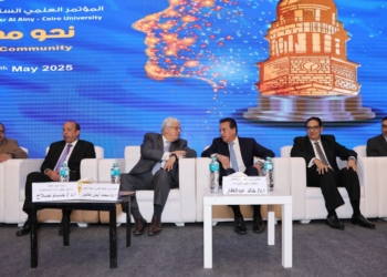 عميد طب قصر العيني: “نحن علماء ولسنا أطباء فقط .. وندرس الطب باللغة الفرنسية”