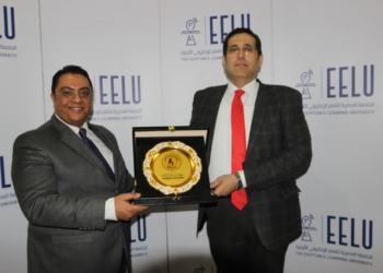 الجامعة المصرية للتعلم الإلكتروني الأهلية توقّع بروتوكول تعاون مع إعداد القادة