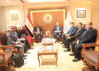 وزير التعليم العالي يستقبل وزير خارجية جمهورية القمر المتحدة لبحث تعزيز العلاقات