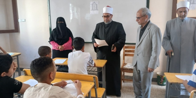 انطلاق امتحانات النقل الابتدائي والإعدادي للفصل الدراسي الثاني بمنطقة الشرقية الأزهرية