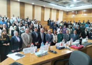 خبراء الاقتصاد بجامعة القاهرة لتشجيع الطلاب على الابتكار