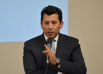 وزير الشباب والرياضة يفتتح ملتقى العاملين بوحدات الطب الرياضي والدورة التخصصية لإصابات الركبة