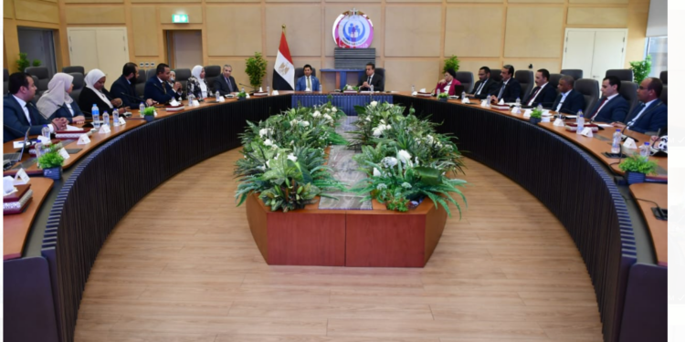 وزير الشباب والرياضة: نموذج محاكاة مجلس الشيوخ تجربة جادة لبناء وعي سياسي حقيقي