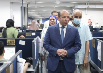 عميد طب قصر العيني يتفقد سير امتحانات مايو 2025