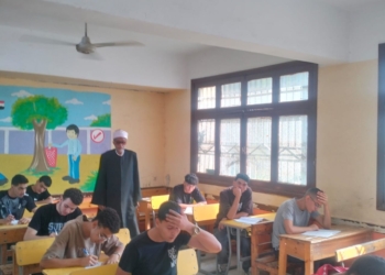 الثانوية الأزهرية 2025 : روساء الإدارات بقطاع المعاهد الأزهرية يتابعون أعمال الامتحانات