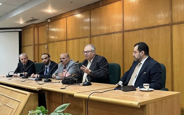 وفد المجلس العربي للاختصاصات الصحية يزور كلية الطب ومستشفيات جامعة الزقازيق