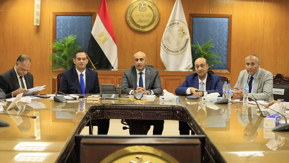 الثانوية العامة 2025.. توجيهات بتكثيف أعمال التفتيش ومراجعة كاميرات المراقبة يوميًا