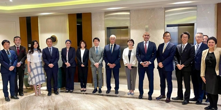 "عبداللطيف" يبحث خطوات التوسع في المدارس المصرية اليابانية والاستعداد لمؤتمر (TICAD)