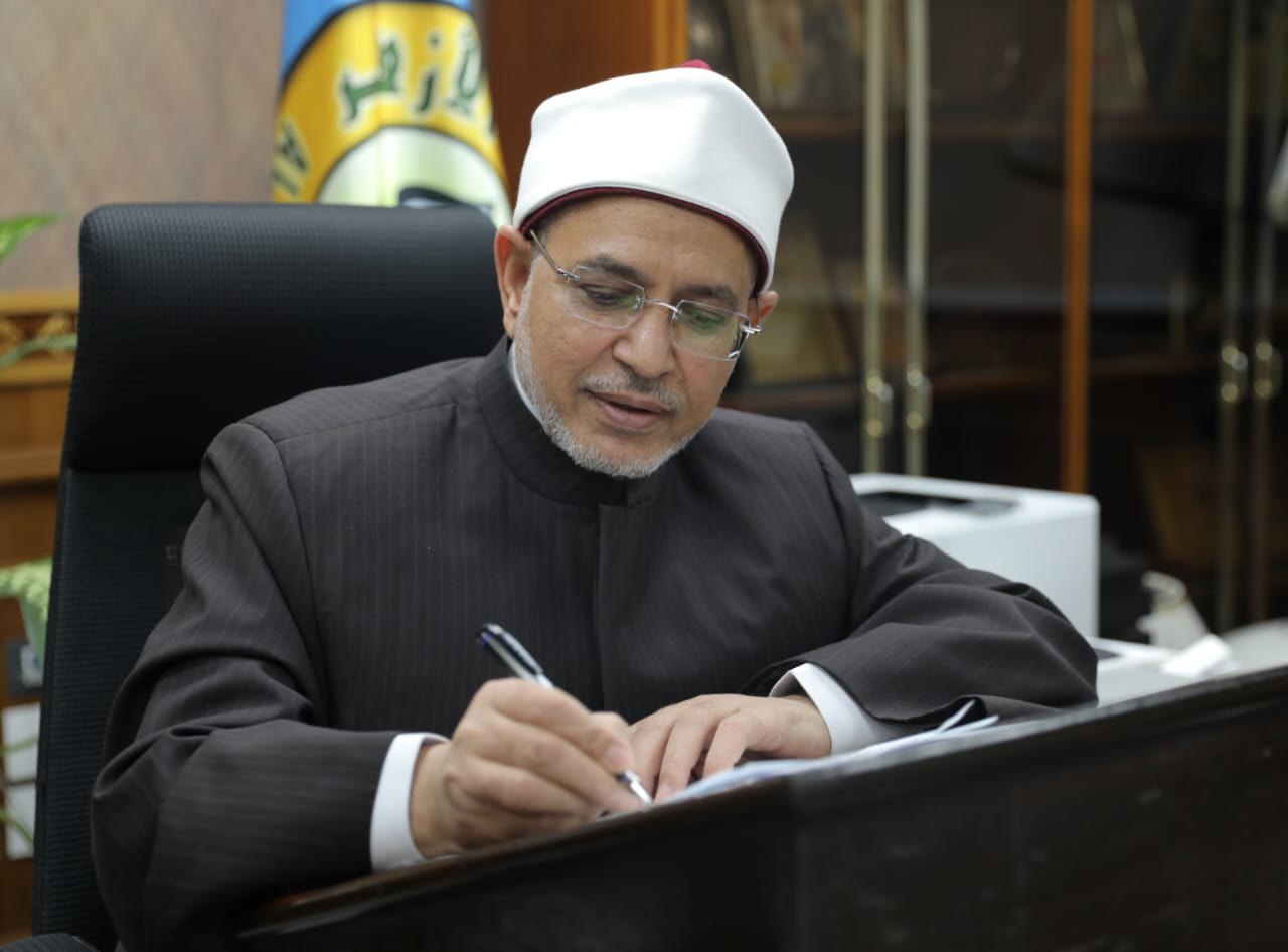 رئيس جامعة الأزهر يكتب: عن وجوه إعجاز القرآن الكريم في آيات الهجرة النبوية
