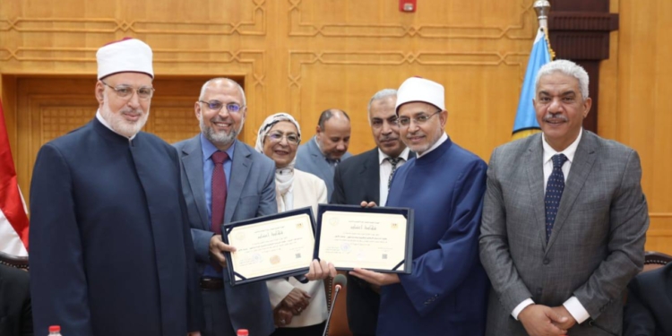 *مجلس جامعة الأزهر يهنئ الأمة الإسلامية بذكرى الهجرة النبوية ويقدم خالص العزاء في وفاة ضحايا الطريق الإقليمي*