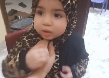 "حطّوها في شوال ورموها في الزرع"... طفلة تقتل لأجل "حلق" في دهشور