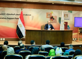 عبداللطيف: شكوى الطلاب من التقييمات دليل على حل مشكلة عجز المعلمين