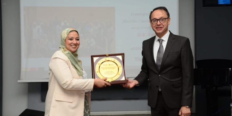 “جينا الفقي: الباحثات المصريات في صدارة التغيير العلمي”