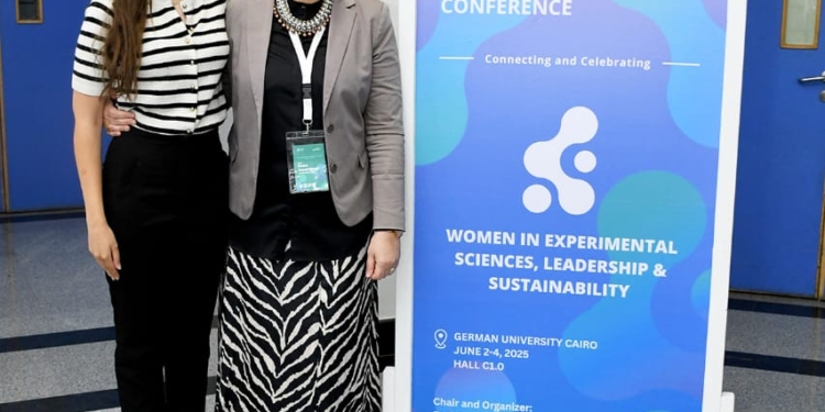 طالبة بالجامعة الألمانية الدولية تصمم الهوية البصرية لمؤتمر دولي عن المرأة في العلوم والاستدامة