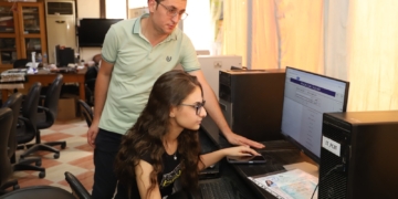 في اول ايام التنسيق.. اقبال علي معامل الجامعات ومتخصصين لمساعدة الطلاب