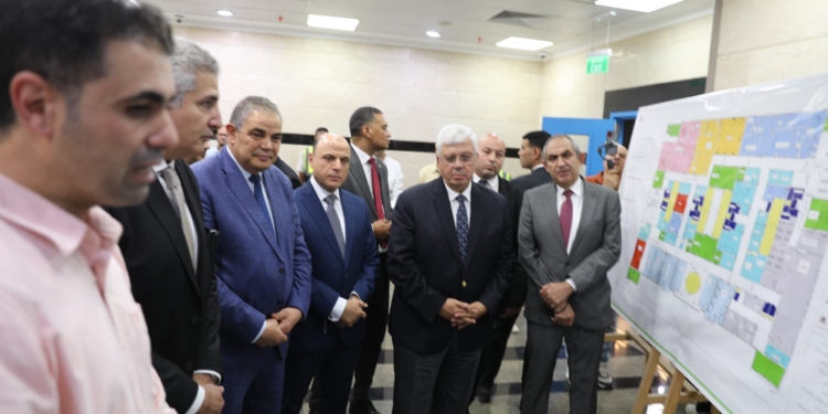 وزير التعليم العالي يتفقد مشروعات خدمية وصحية بجامعة كفر الشيخ بتكلفة 4 مليار و300 مليون جنيه