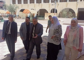 نائب رئيس جامعة الأزهر يتفقد برامج "التربية الوطنية" وأعمال الكنترولات بكلية بنات المنصورة
