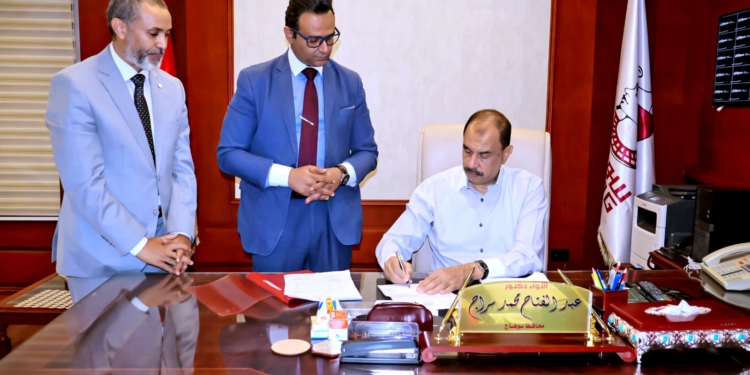 محافظ سوهاج يوجه بخفض تنسيق القبول بمدارس التمريض بالمناطق الأكثر احتياجا